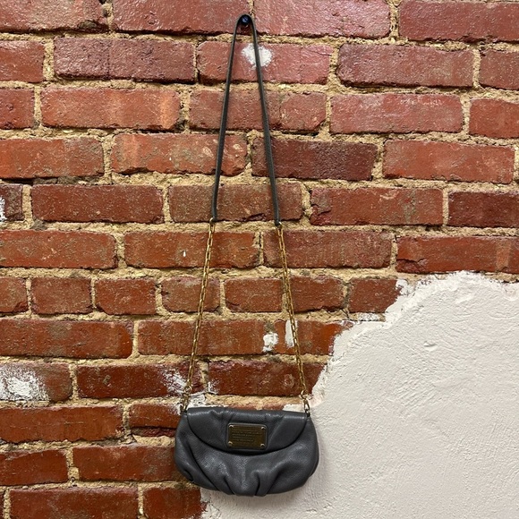 MARC BY MARC JACOBS NATASASHA Grey CROSSBODY BAG - Picture 2 of 7